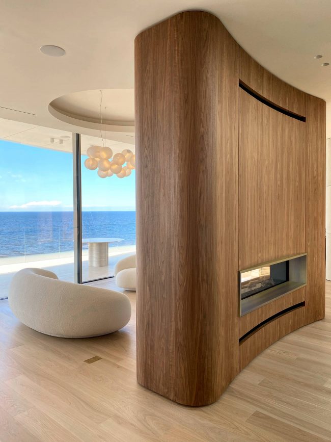 20-a-maison-balagane-fireplace