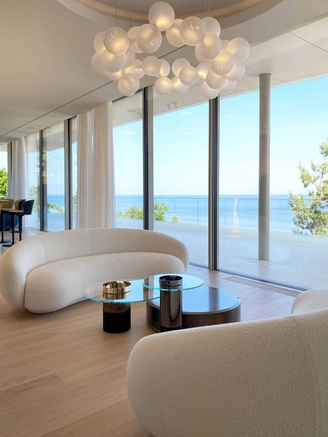 20-c-maison-balagane-fireplace